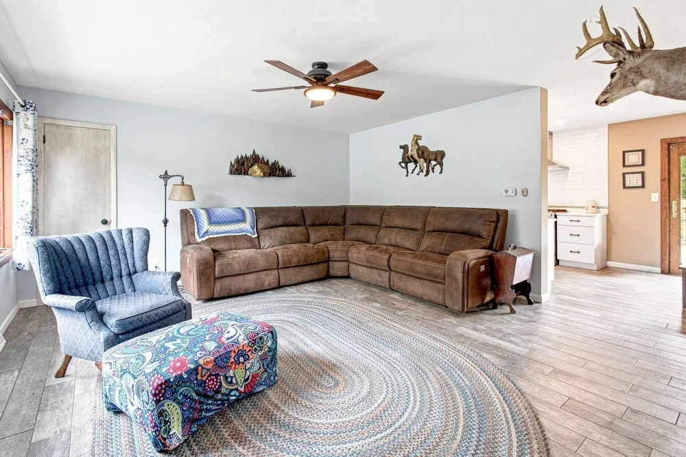 9557 Cleveland Avenue Baroda Township, MI 49101