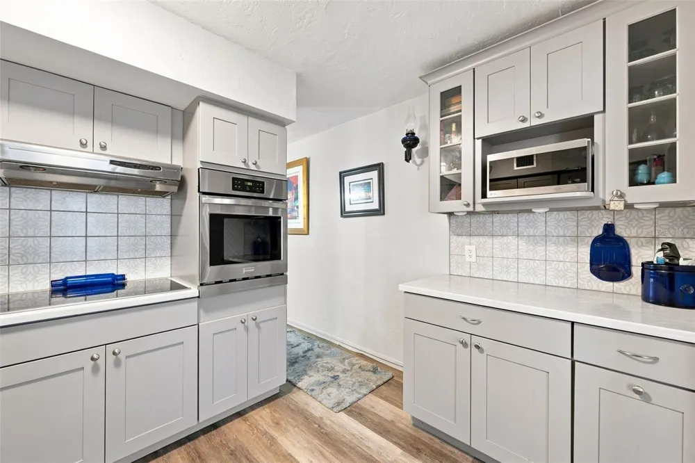 4300 58TH STREET #1817 Kenneth City, FL 33709