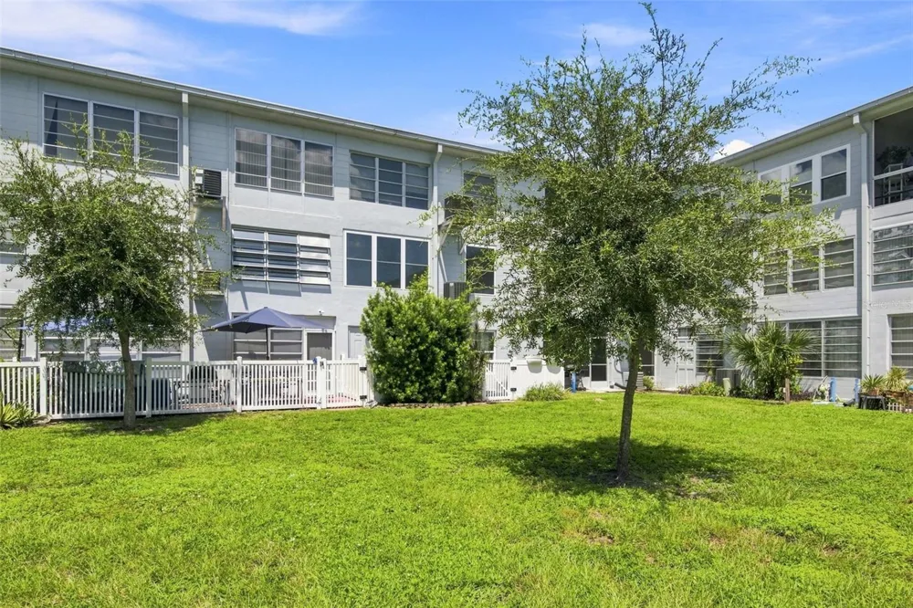 4300 58TH STREET #1817 Kenneth City, FL 33709