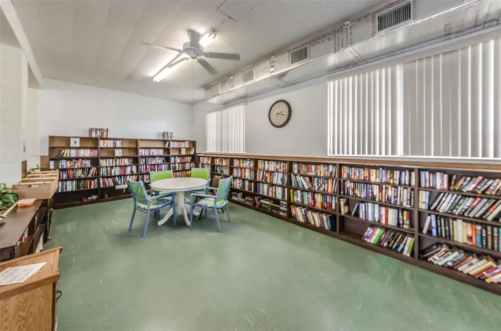 4300 58TH STREET #1817 Kenneth City, FL 33709