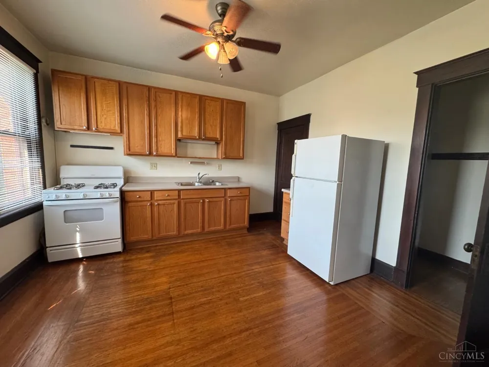 2631 Highland Avenue #3 Cincinnati, OH 45219