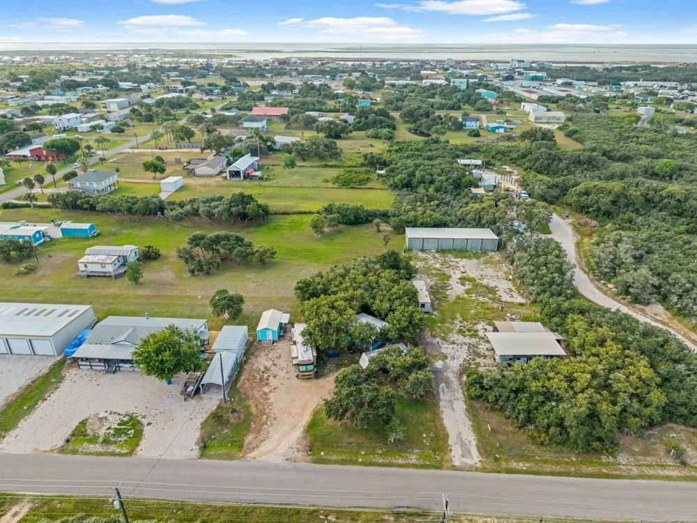 1673 W Harrison Avenue Port O Connor, TX 77982