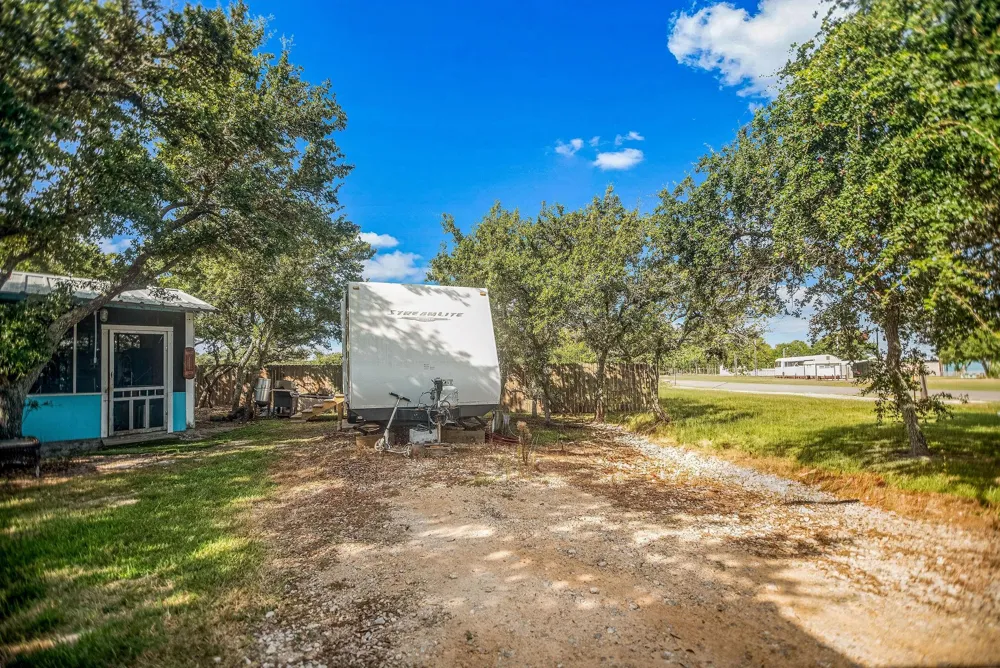1673 W Harrison Avenue Port O Connor, TX 77982