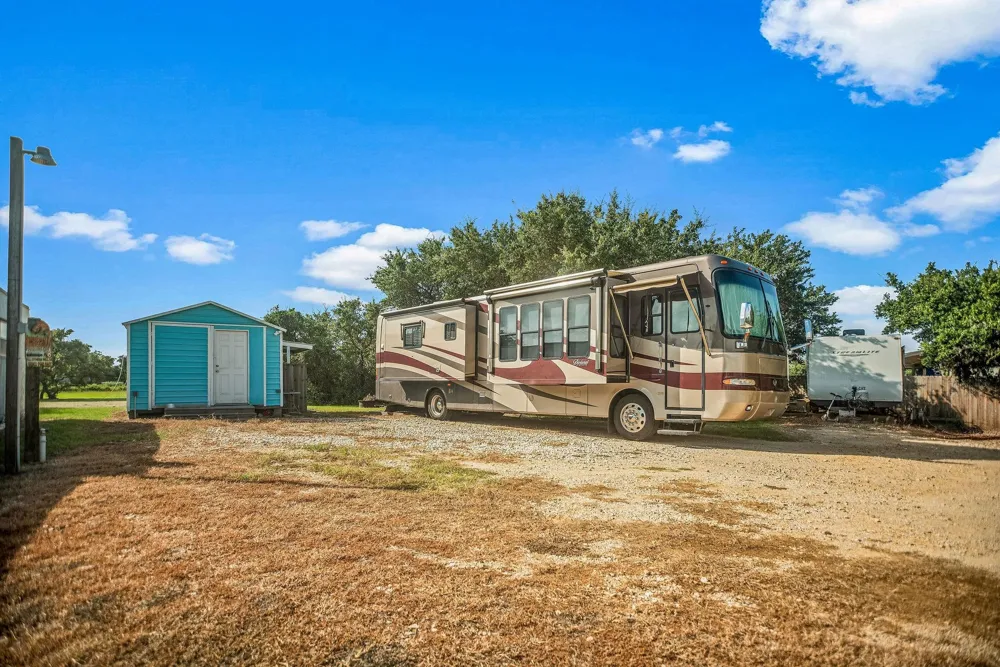 1673 W Harrison Avenue Port O Connor, TX 77982