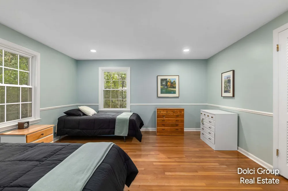2115 Romence Street NE Grand Rapids, MI 49503