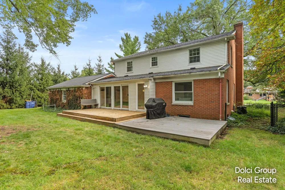 2115 Romence Street NE Grand Rapids, MI 49503