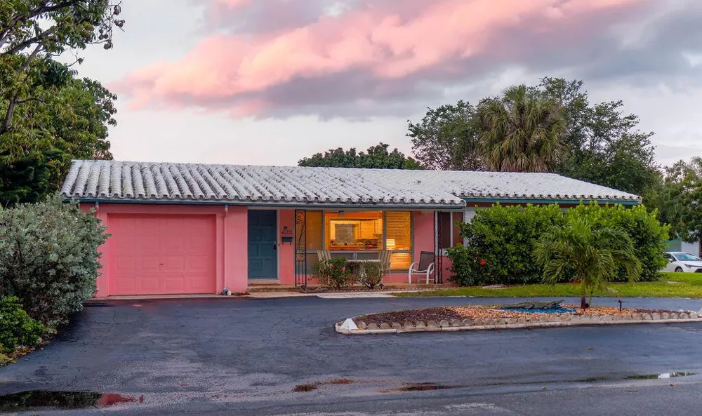 2355 NE 4TH STREET Pompano Beach, FL 33062