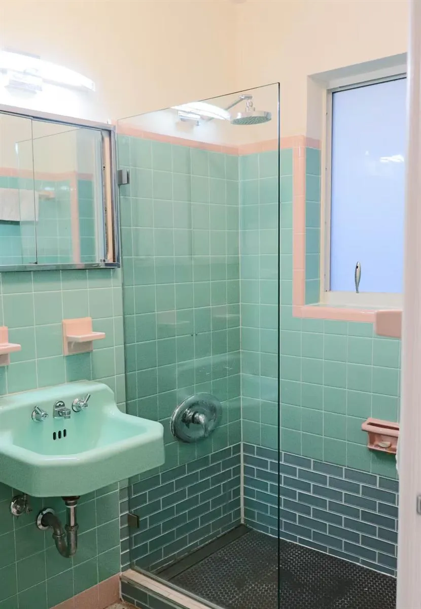 2355 NE 4TH STREET Pompano Beach, FL 33062