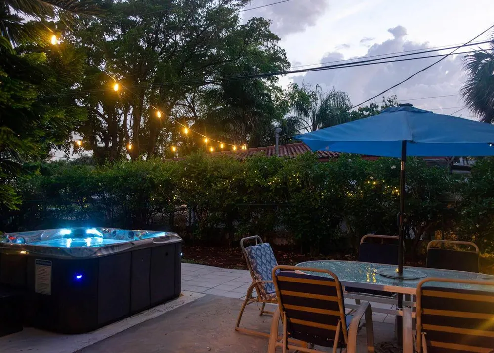 2355 NE 4TH STREET Pompano Beach, FL 33062