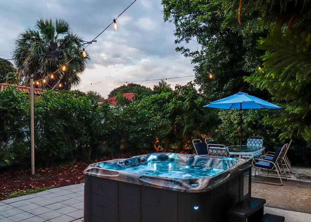 2355 NE 4TH STREET Pompano Beach, FL 33062