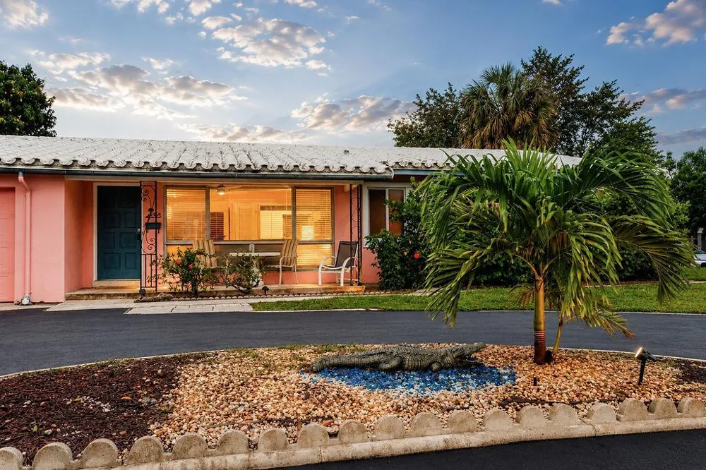 2355 NE 4TH STREET Pompano Beach, FL 33062
