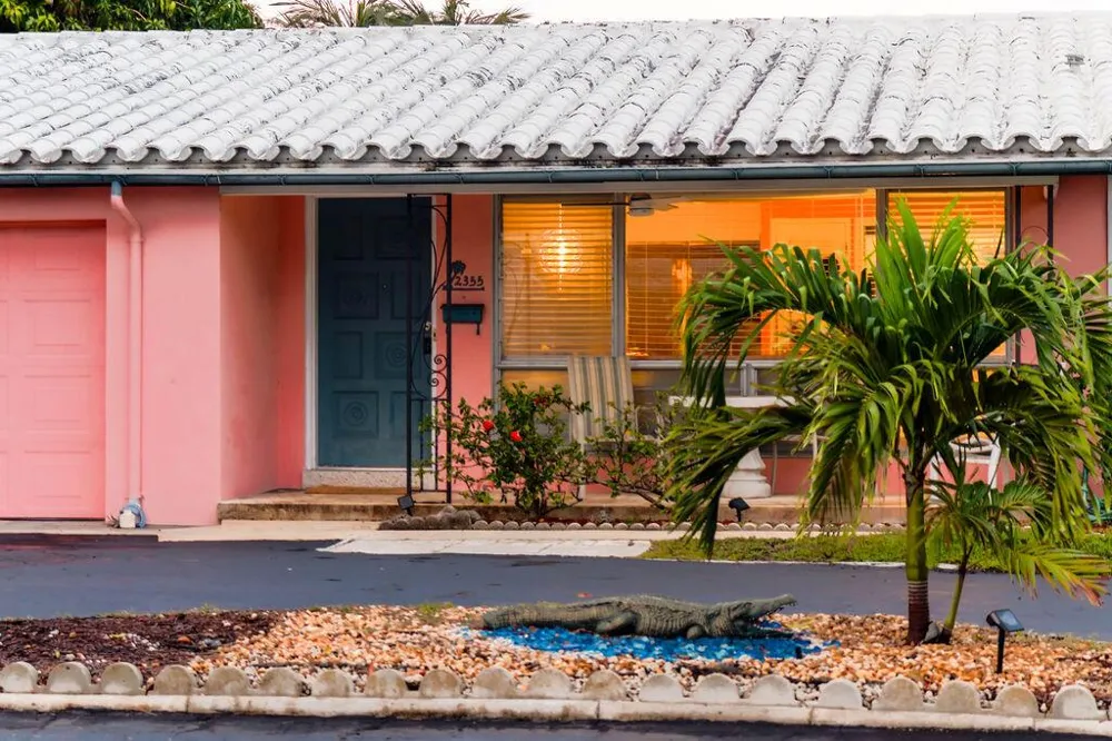 2355 NE 4TH STREET Pompano Beach, FL 33062
