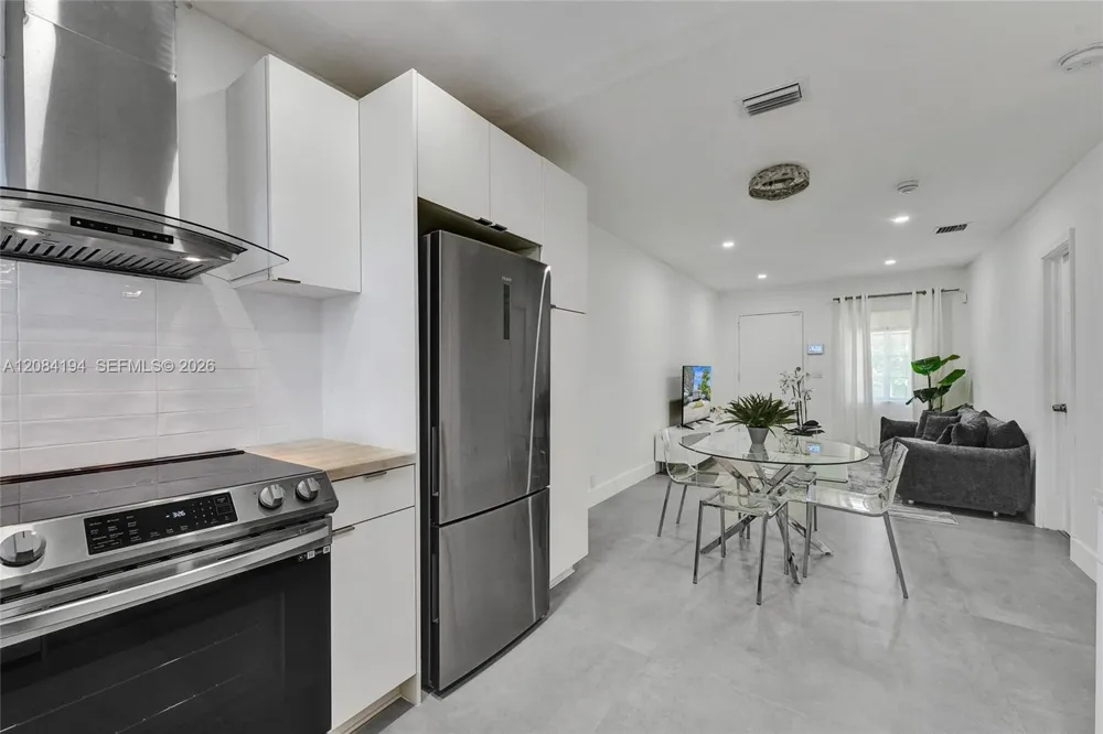 7520 NE 3rd Ave #A Miami, FL 33138