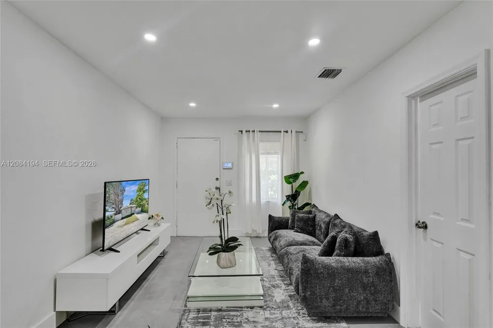 7520 NE 3rd Ave #A Miami, FL 33138