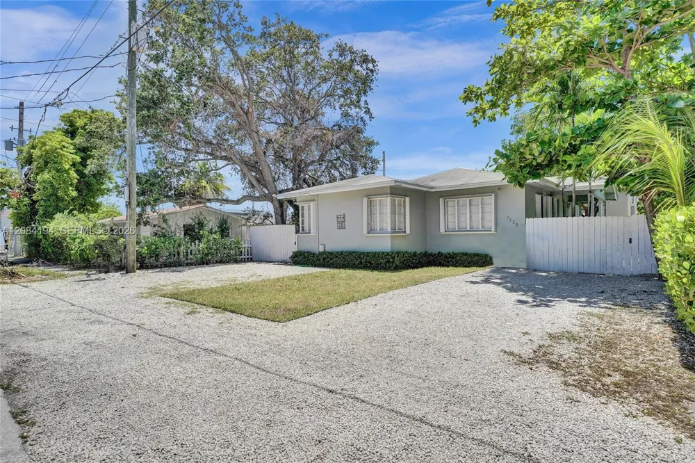 7520 NE 3rd Ave #A Miami, FL 33138