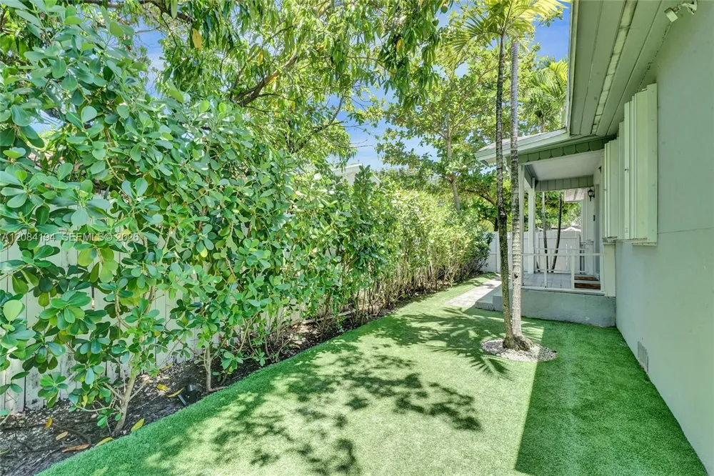 7520 NE 3rd Ave #A Miami, FL 33138