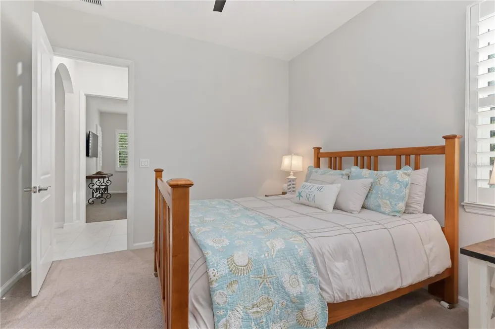 114 IVYDALE MANOR DRIVE Deland, FL 32724