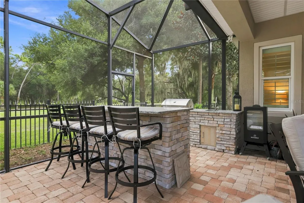 114 IVYDALE MANOR DRIVE Deland, FL 32724