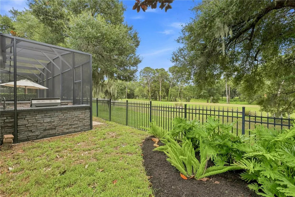 114 IVYDALE MANOR DRIVE Deland, FL 32724