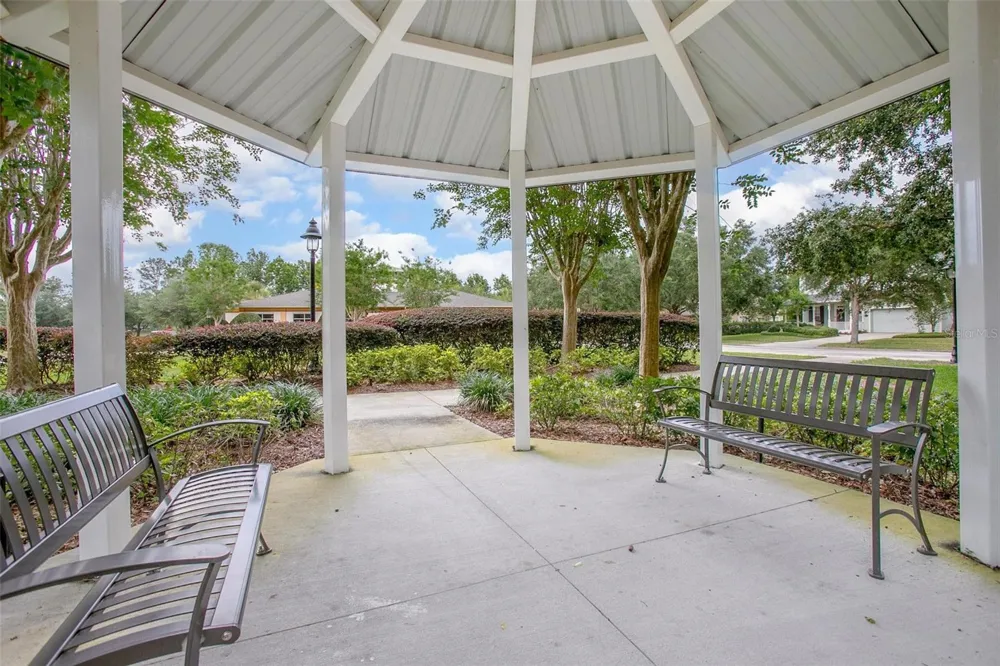 114 IVYDALE MANOR DRIVE Deland, FL 32724