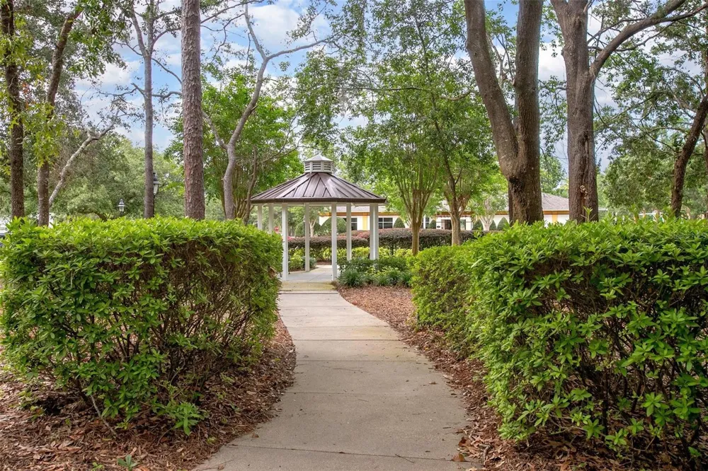 114 IVYDALE MANOR DRIVE Deland, FL 32724