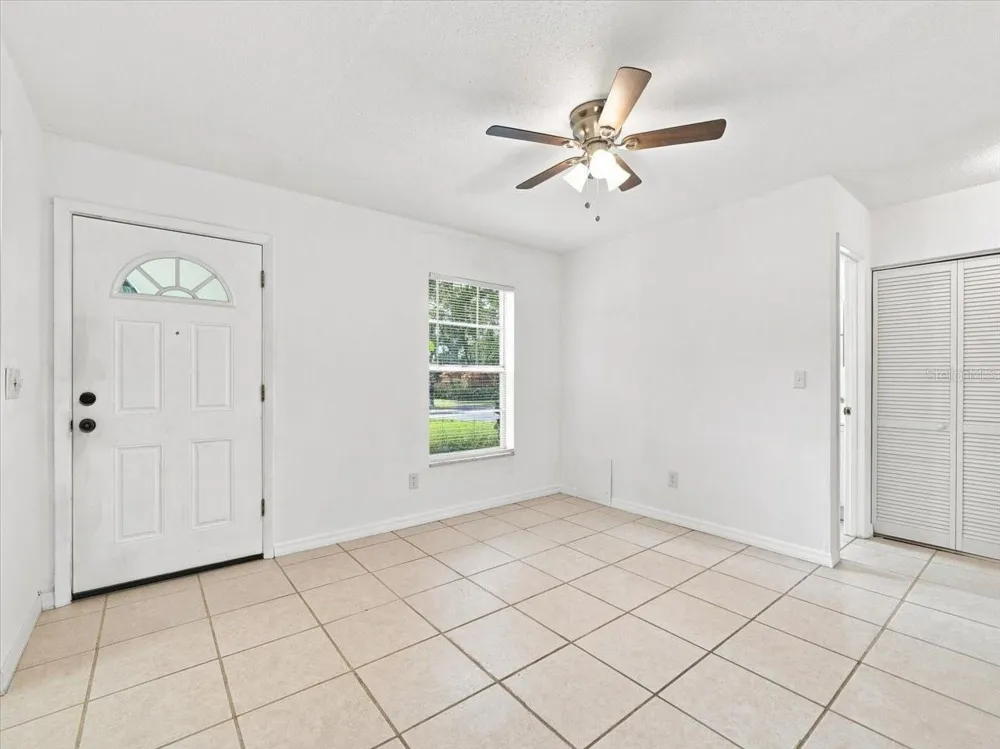 9812 85TH WAY Seminole, FL 33777