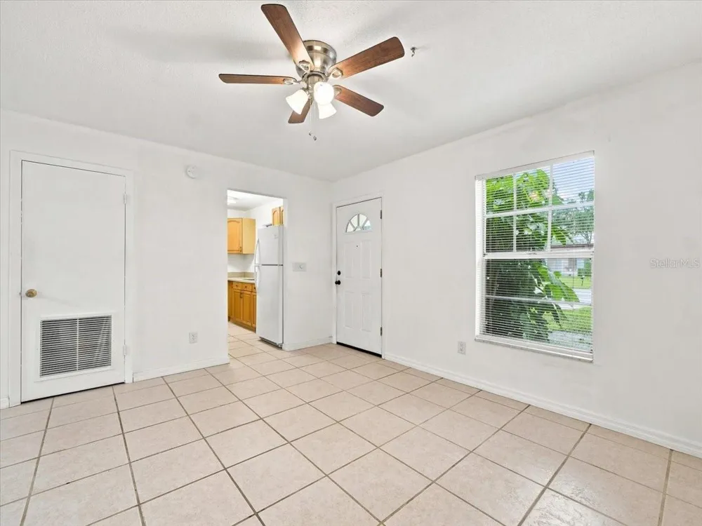 9812 85TH WAY Seminole, FL 33777