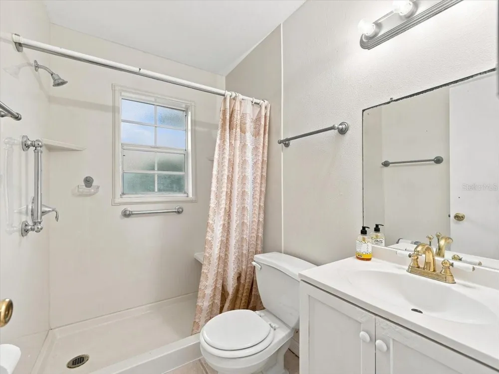 9812 85TH WAY Seminole, FL 33777