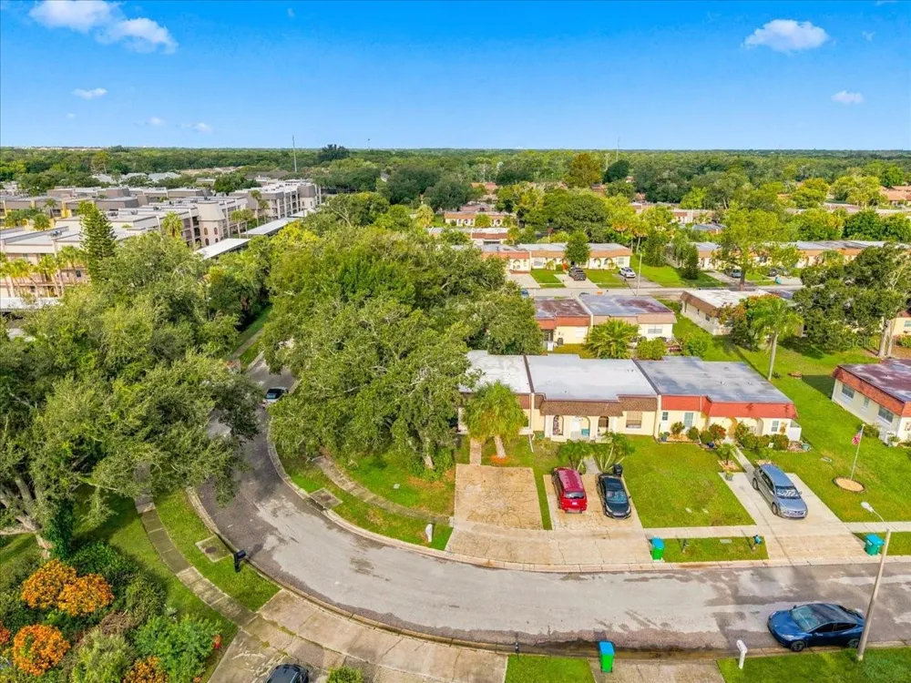 9812 85TH WAY Seminole, FL 33777