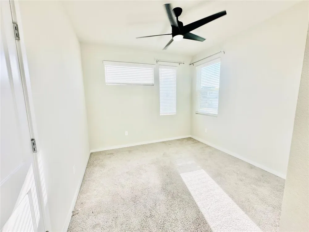 1304 Limelight Lane Pflugerville, TX 78660