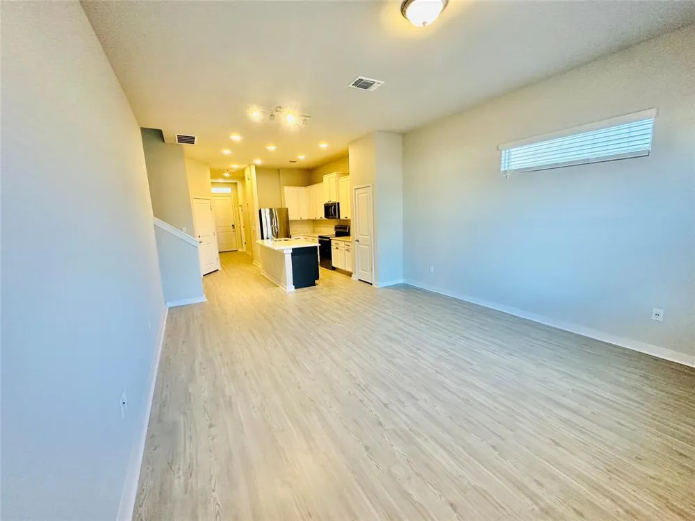 1304 Limelight Lane Pflugerville, TX 78660