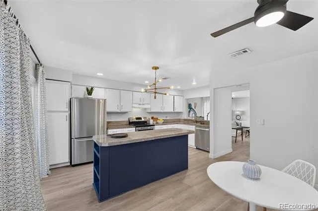 1306 S Carson Way Aurora, CO 80012