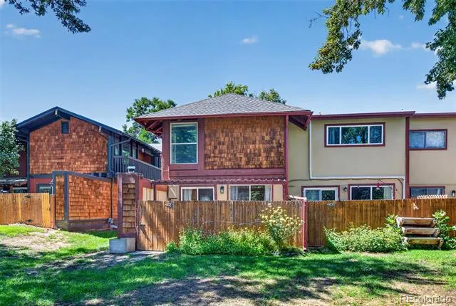 1306 S Carson Way Aurora, CO 80012
