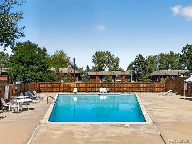 1306 S Carson Way Aurora, CO 80012