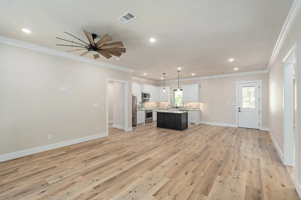 128 Autumn Wood Trail Gun Barrel City, TX 75156