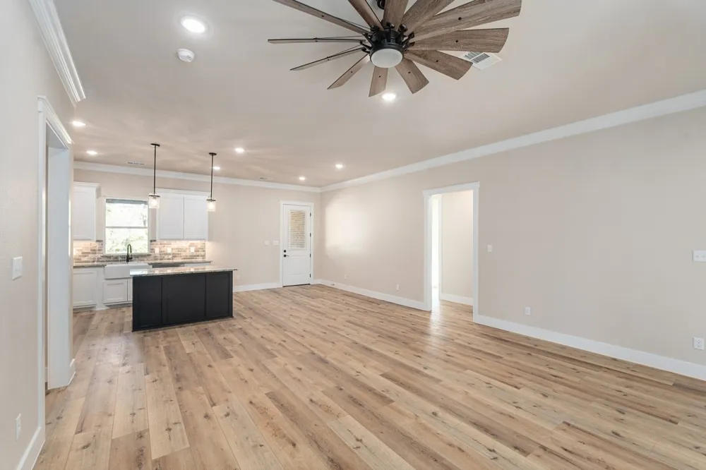 128 Autumn Wood Trail Gun Barrel City, TX 75156