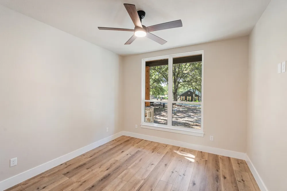 128 Autumn Wood Trail Gun Barrel City, TX 75156