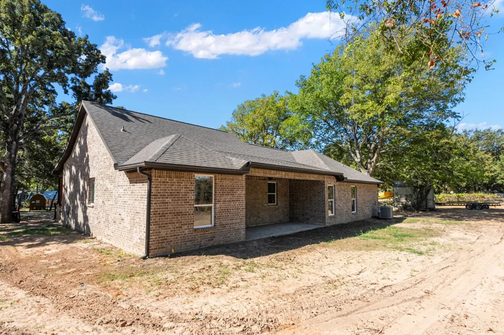 128 Autumn Wood Trail Gun Barrel City, TX 75156