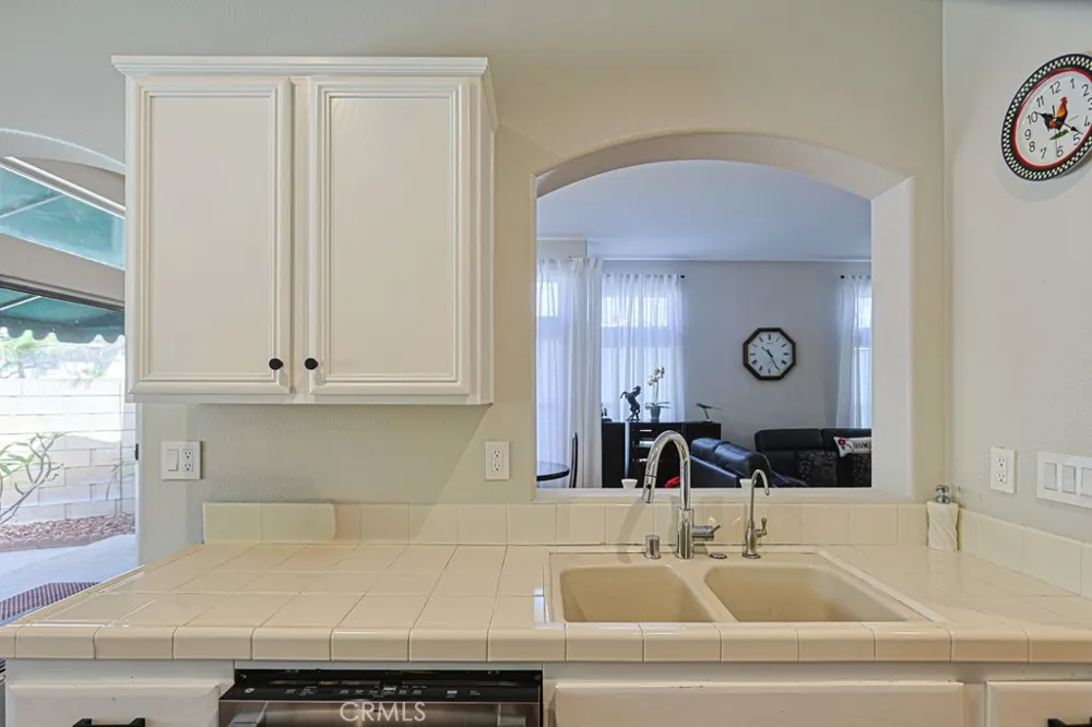 13661 Eastbridge Westminster, CA 92683