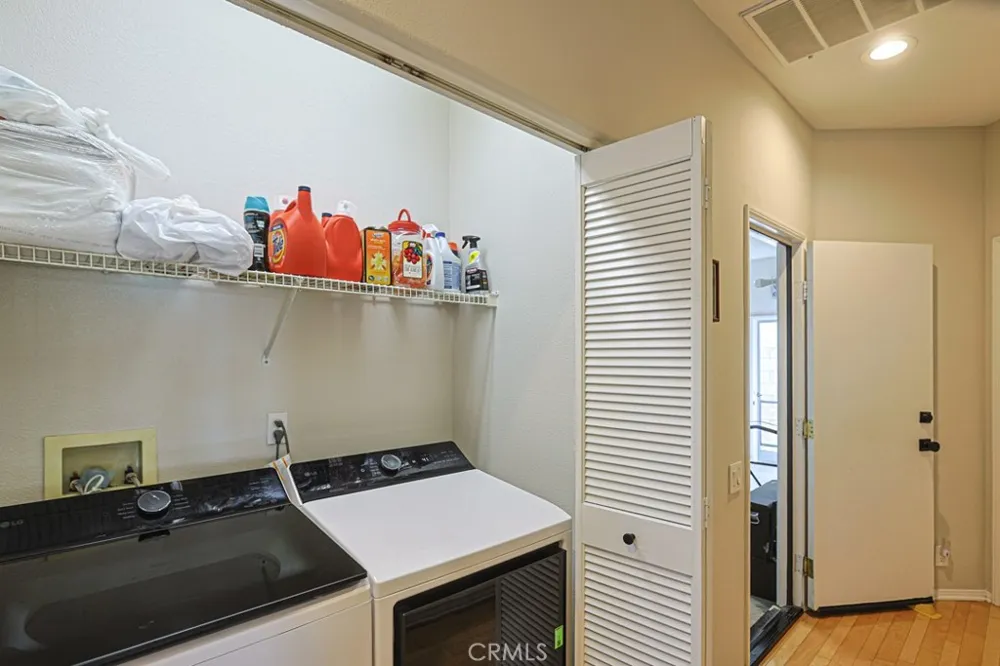 13661 Eastbridge Westminster, CA 92683