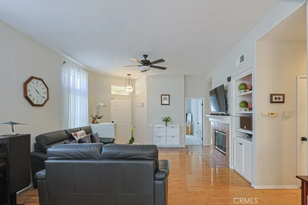 13661 Eastbridge Westminster, CA 92683