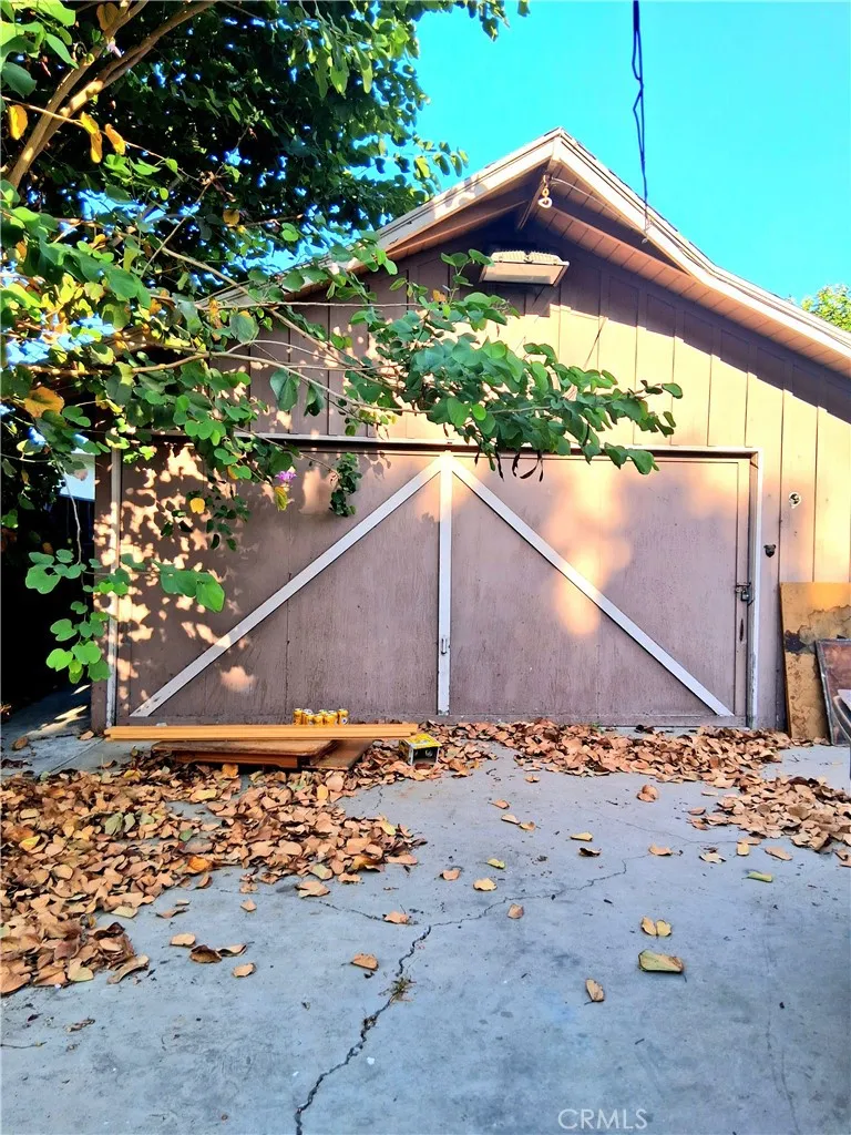 11641 State Lynwood, CA 90262