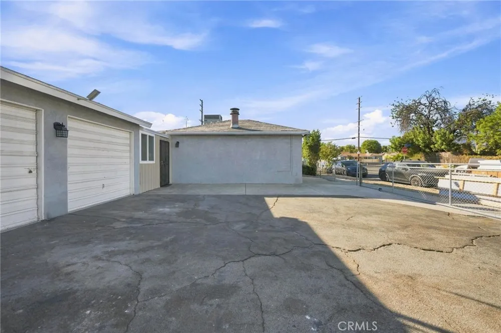 13532 Pierce St Pacoima, CA 91331