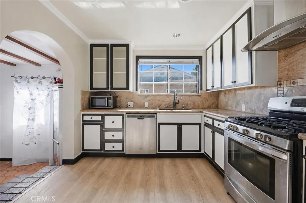 13532 Pierce St Pacoima, CA 91331