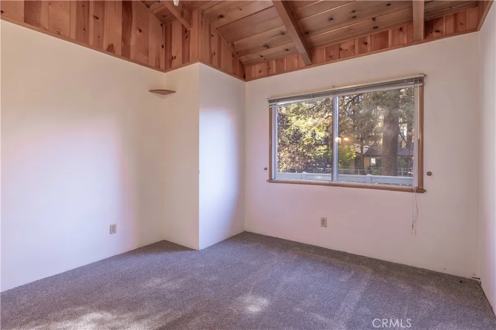 913 Tinkerbell Avenue Big Bear, CA 92314