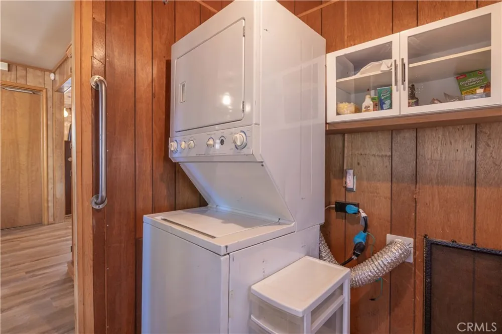 913 Tinkerbell Avenue Big Bear, CA 92314