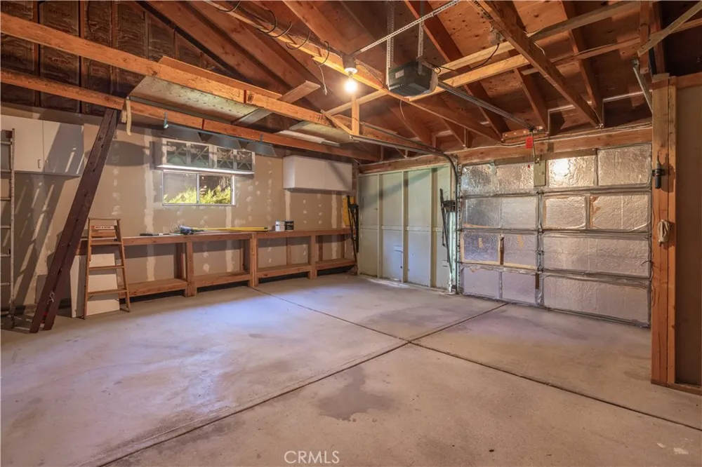913 Tinkerbell Avenue Big Bear, CA 92314