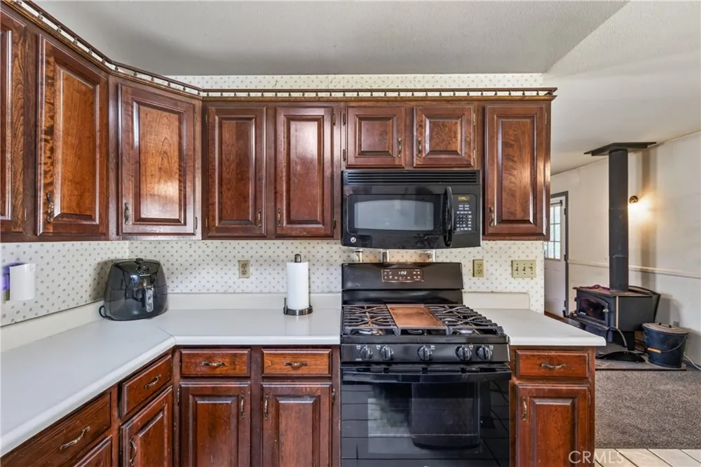 18090 Rancho Avenue San Bernardino, CA 92407