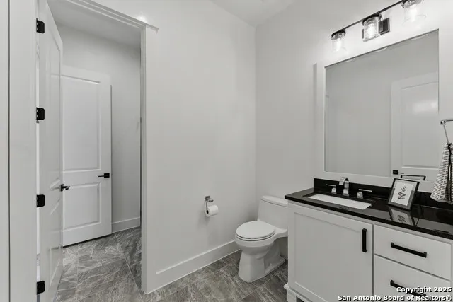 321 Bentwood Spring Branch, TX 78070