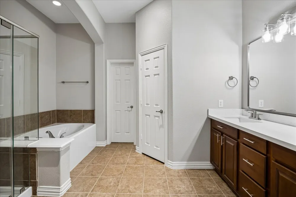 16003 Powder Springs Lane Houston, TX 77070